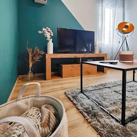 Dolce - Centre-ville - Paisible - Moderne *