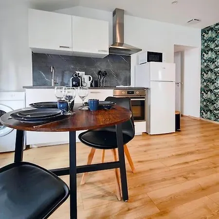 Apartment Dolce - Centre-ville - Paisible - Moderne